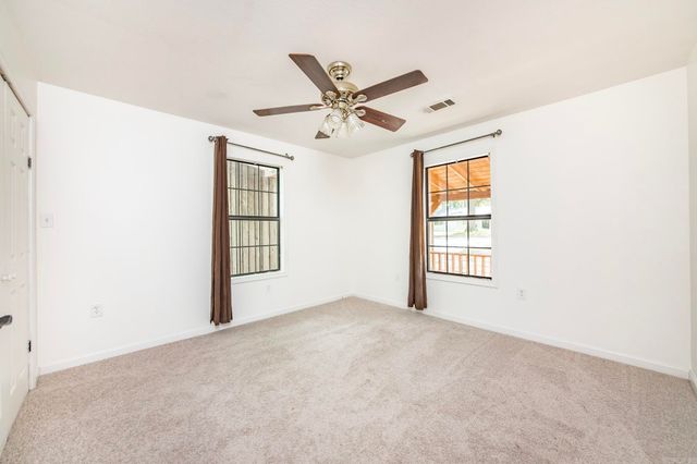 1600 E Lakeview, Benton, AR 72015
