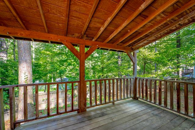 1600 E Lakeview, Benton, AR 72015