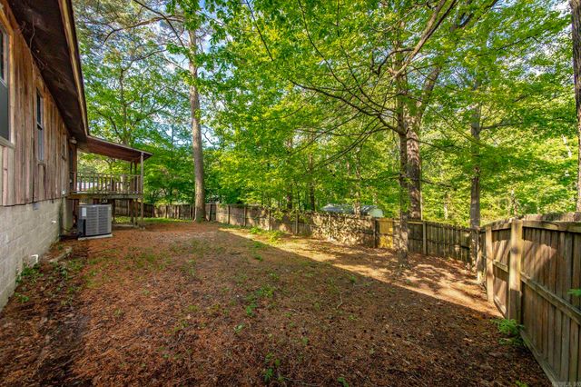 1600 E Lakeview, Benton, AR 72015