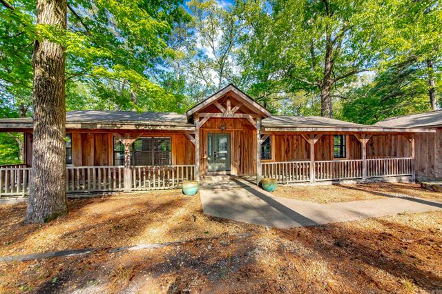 1600 E Lakeview, Benton, AR 72015