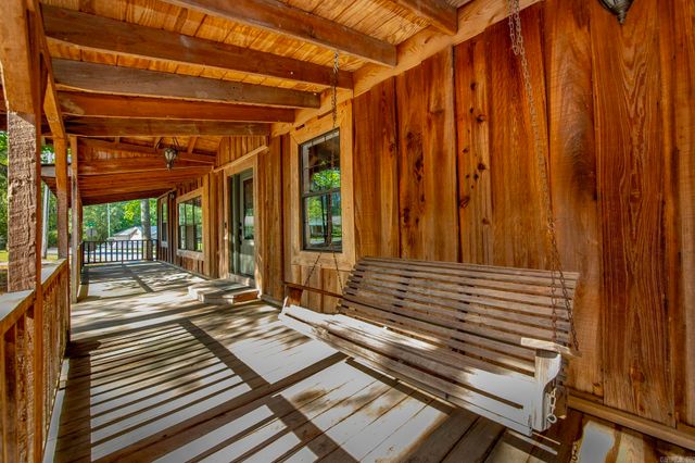 1600 E Lakeview, Benton, AR 72015