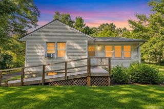 90 Daly Road, East Northport, NY 11731