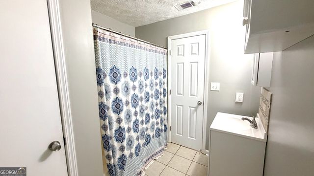 386 Chestnut Drive SE, Social Circle, GA 30025