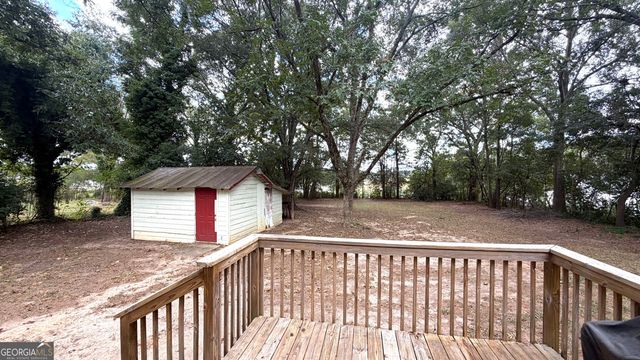 386 Chestnut Drive SE, Social Circle, GA 30025