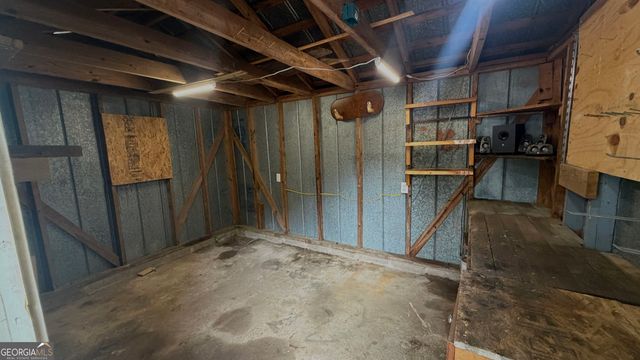 386 Chestnut Drive SE, Social Circle, GA 30025