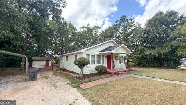 386 Chestnut Drive SE, Social Circle, GA 30025