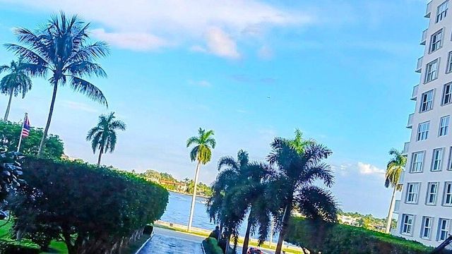 1801 S Flagler Drive 208, West Palm Beach, FL 33401