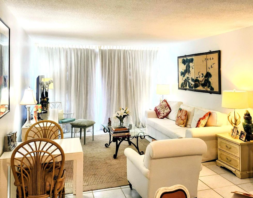 1801 S Flagler Drive 208, West Palm Beach, FL 33401