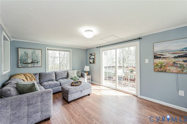 13707 Sutters Mill Cir, Midlothian, VA 23112