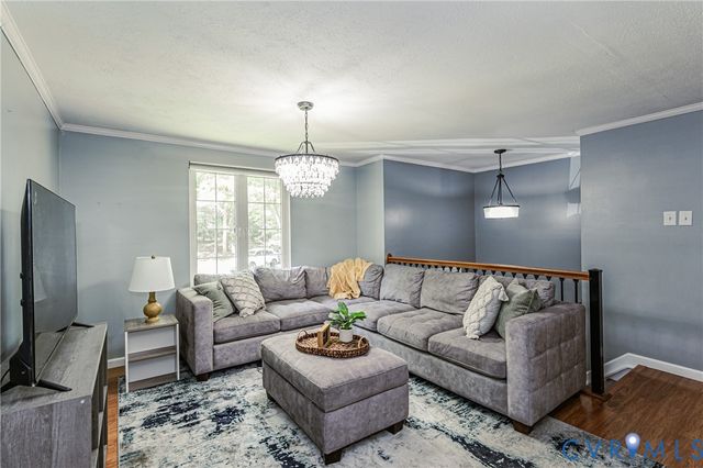 13707 Sutters Mill Cir, Midlothian, VA 23112