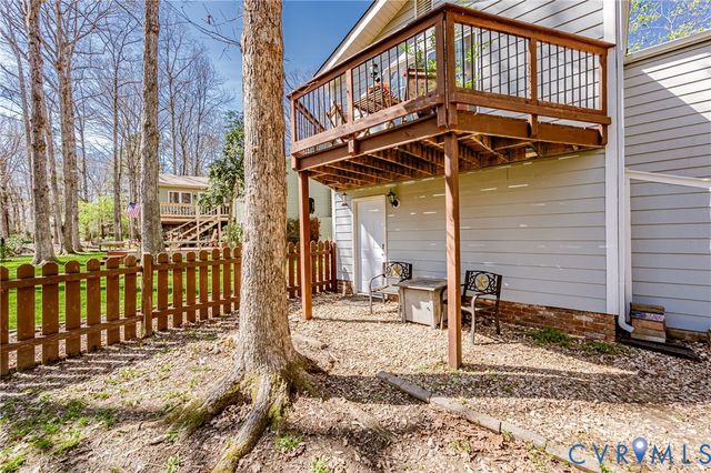 13707 Sutters Mill Cir, Midlothian, VA 23112