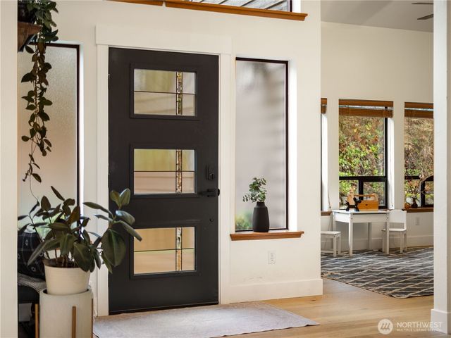 918 Lummi Drive, Fox Island, WA 98333