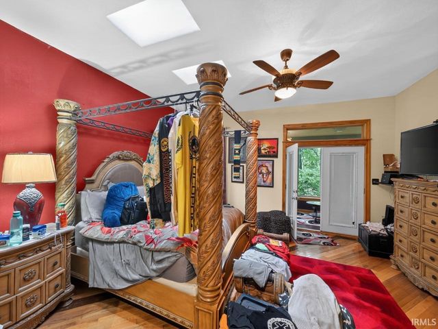 1925 Corby Boulevard, South Bend, IN 46617