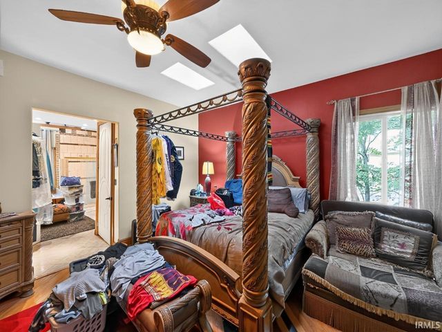 1925 Corby Boulevard, South Bend, IN 46617