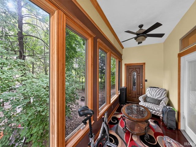 1925 Corby Boulevard, South Bend, IN 46617