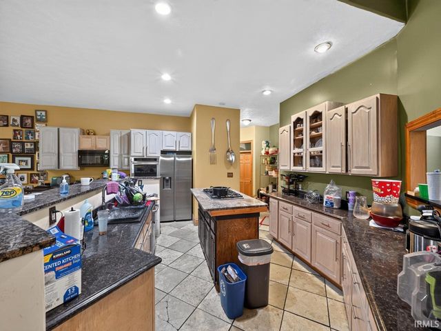 1925 Corby Boulevard, South Bend, IN 46617