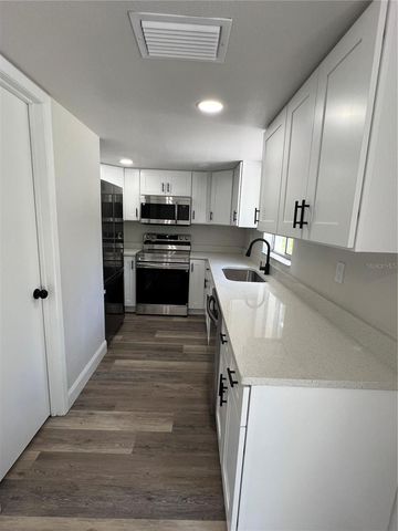 11031 SPOONBILL ROAD, Weeki Wachee, FL 34613