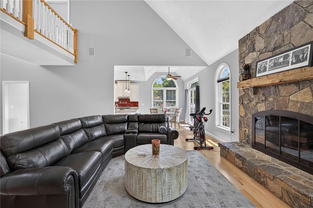 146 Central Street, Acton, MA 01720