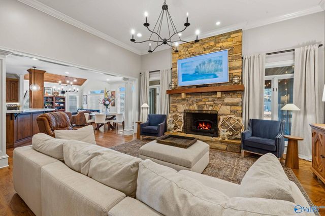 5540 Grist Mill Lane, Guntersville, AL 35976