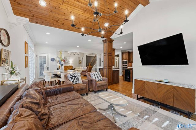 5540 Grist Mill Lane, Guntersville, AL 35976