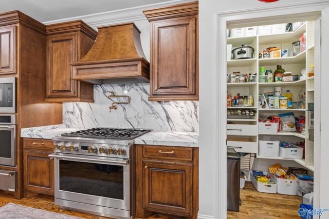 5540 Grist Mill Lane, Guntersville, AL 35976