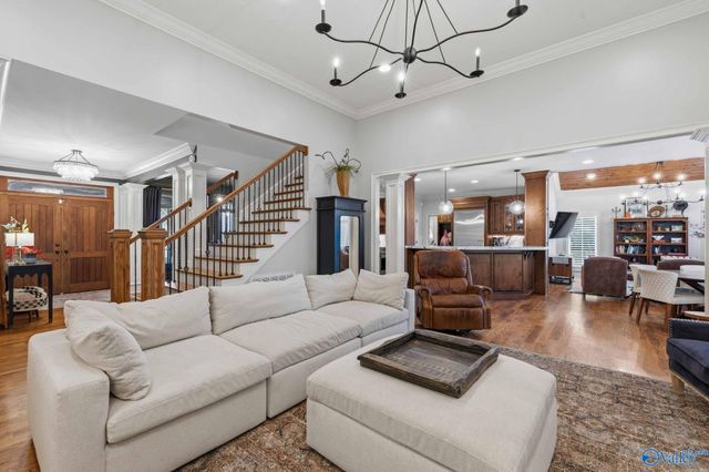 5540 Grist Mill Lane, Guntersville, AL 35976