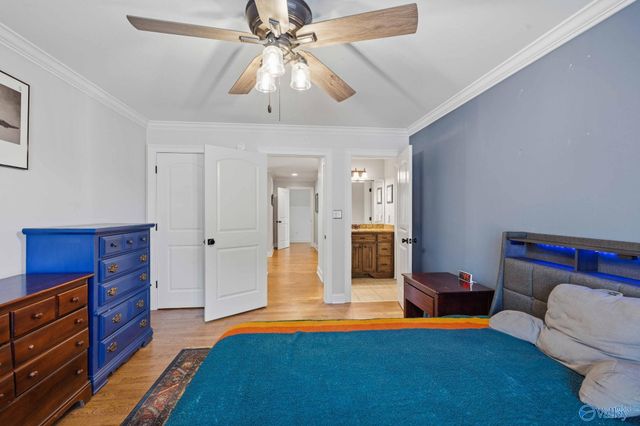 5540 Grist Mill Lane, Guntersville, AL 35976