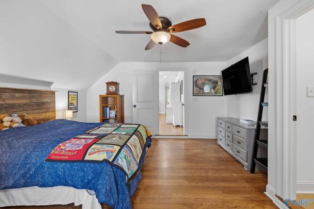 5540 Grist Mill Lane, Guntersville, AL 35976