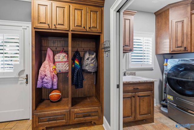 5540 Grist Mill Lane, Guntersville, AL 35976