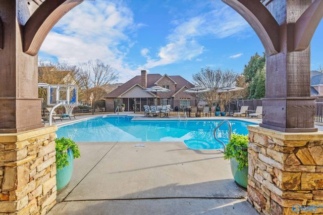 5540 Grist Mill Lane, Guntersville, AL 35976