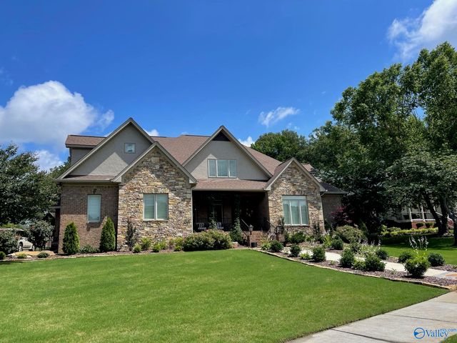 5540 Grist Mill Lane, Guntersville, AL 35976