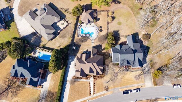 5540 Grist Mill Lane, Guntersville, AL 35976