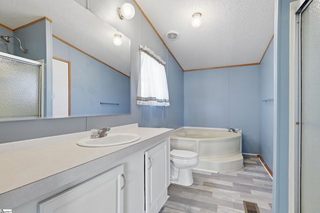 120 Sterling Bridge Road, Greenville, SC 29611