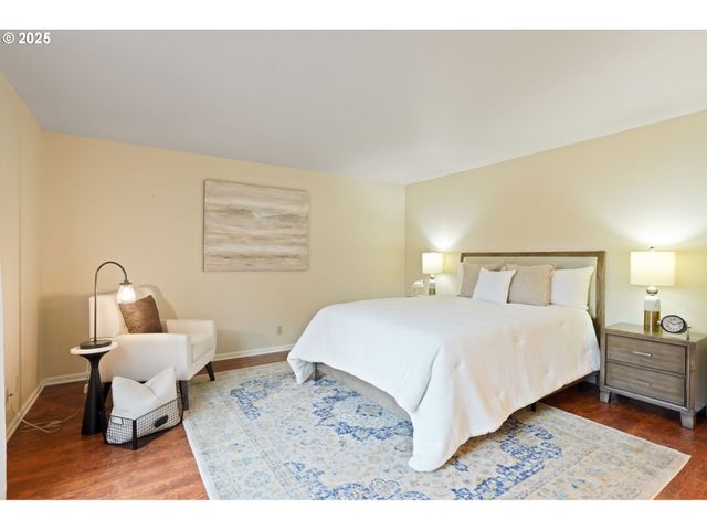 6679 HUNTINGTON Cir Se, Salem, OR 97306