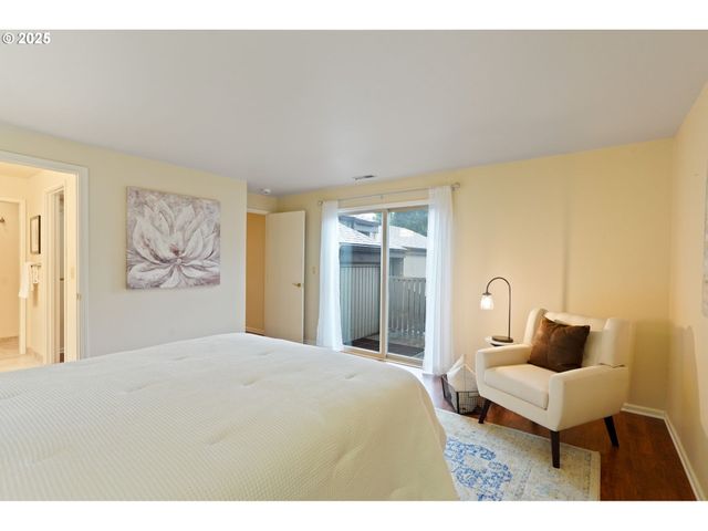 6679 HUNTINGTON Cir Se, Salem, OR 97306