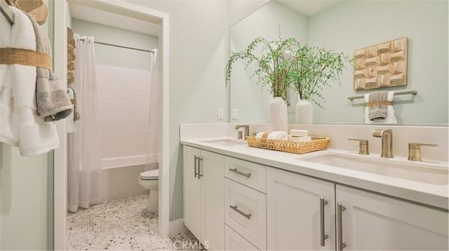 27309 Black Walnut Place, Valencia, CA 91381