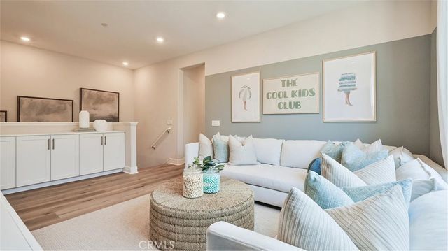 27309 Black Walnut Place, Valencia, CA 91381