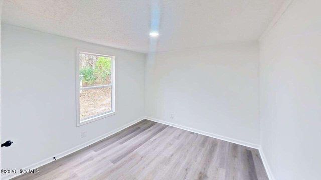 410 Pond View Circle, Hampstead, NC 28443