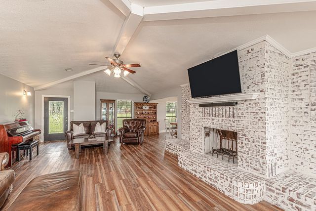 5563 Shady Lane, Scurry, TX 75158