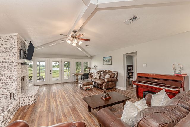 5563 Shady Lane, Scurry, TX 75158