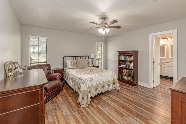 5563 Shady Lane, Scurry, TX 75158