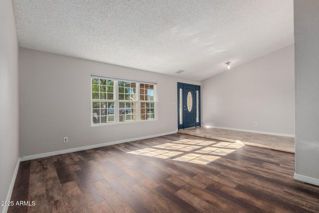 6018 W RIVIERA Drive, Glendale, AZ 85304