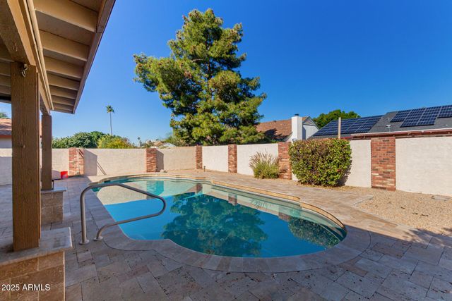 6018 W RIVIERA Drive, Glendale, AZ 85304