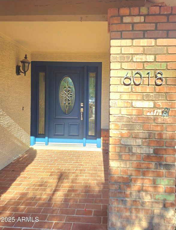 6018 W RIVIERA Drive, Glendale, AZ 85304
