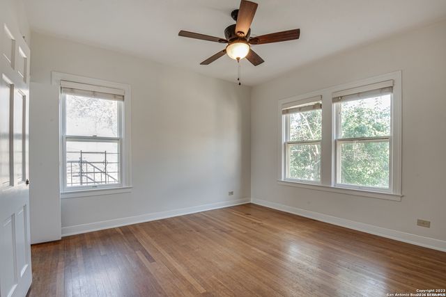 251 E Rosewood Ave Unit 2, San Antonio, TX 78212