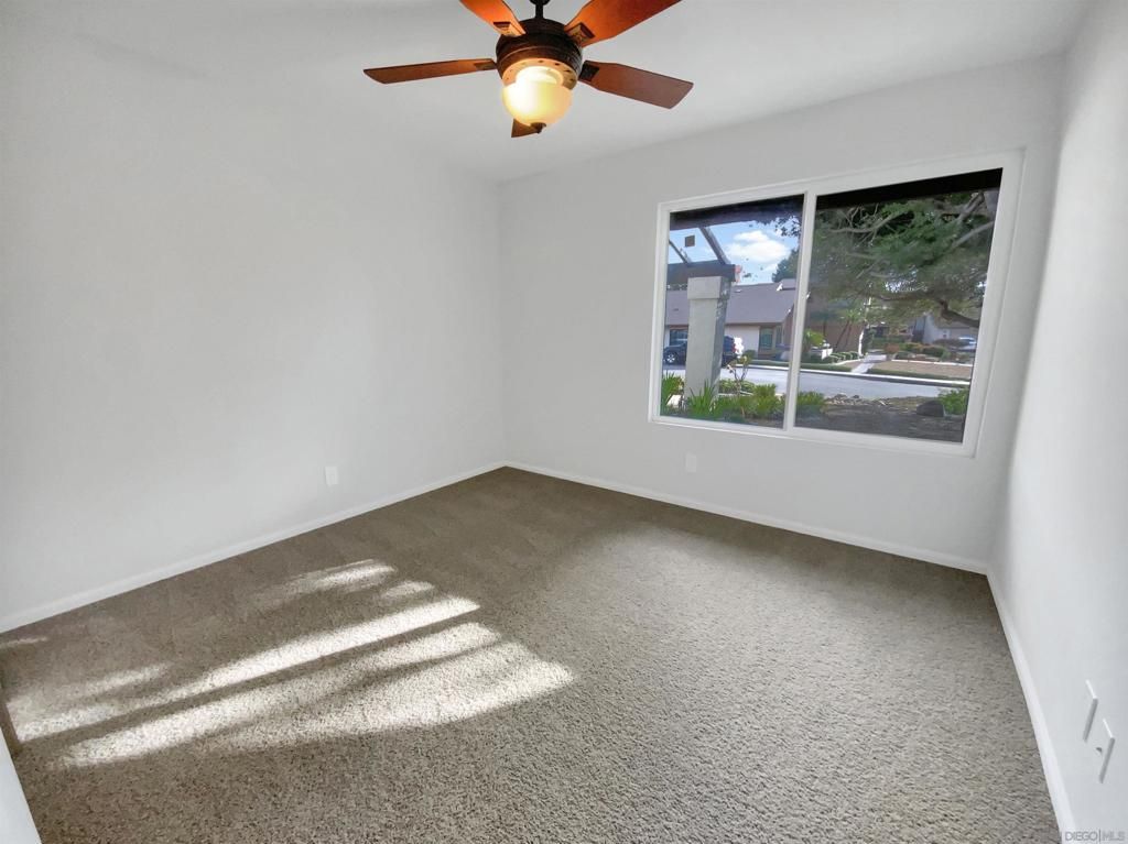 Image 20 of property listing at 11002 Promesa Dr, San Diego, CA 92124