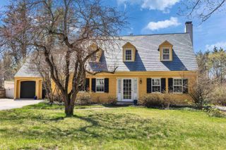 49 Pine Street, Peterborough, NH 03458
