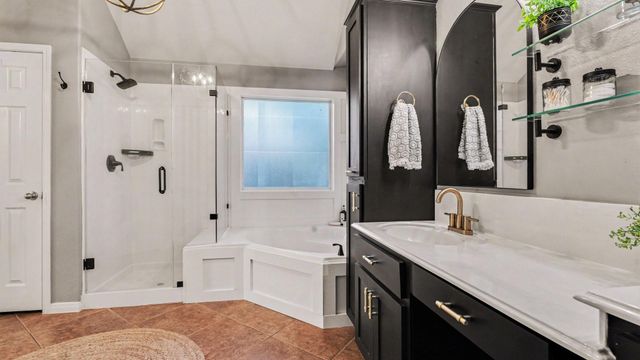 13602 Cotton Way, Cove, TX 77523