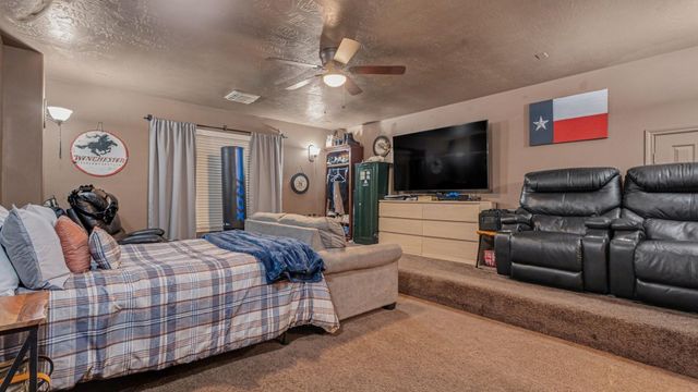 13602 Cotton Way, Cove, TX 77523