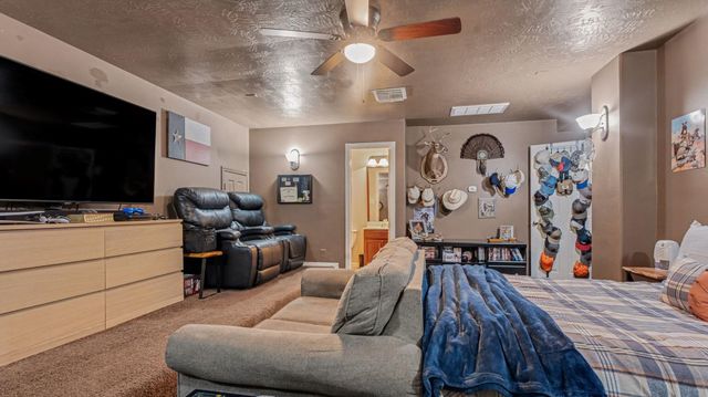 13602 Cotton Way, Cove, TX 77523